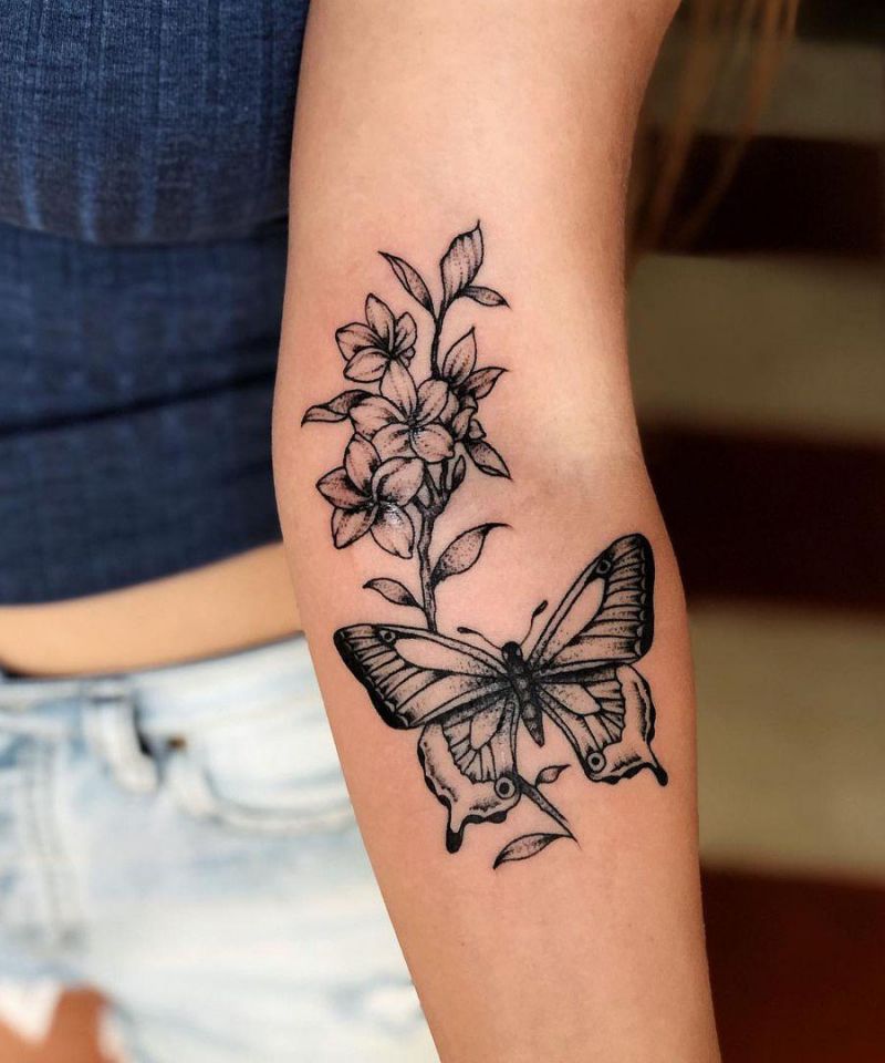 30 Elegant Plumeria Tattoos You Will Love