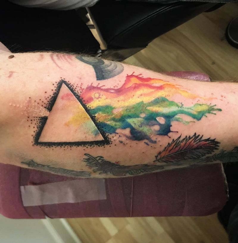 30 Pretty Prism Tattoos You Will Love