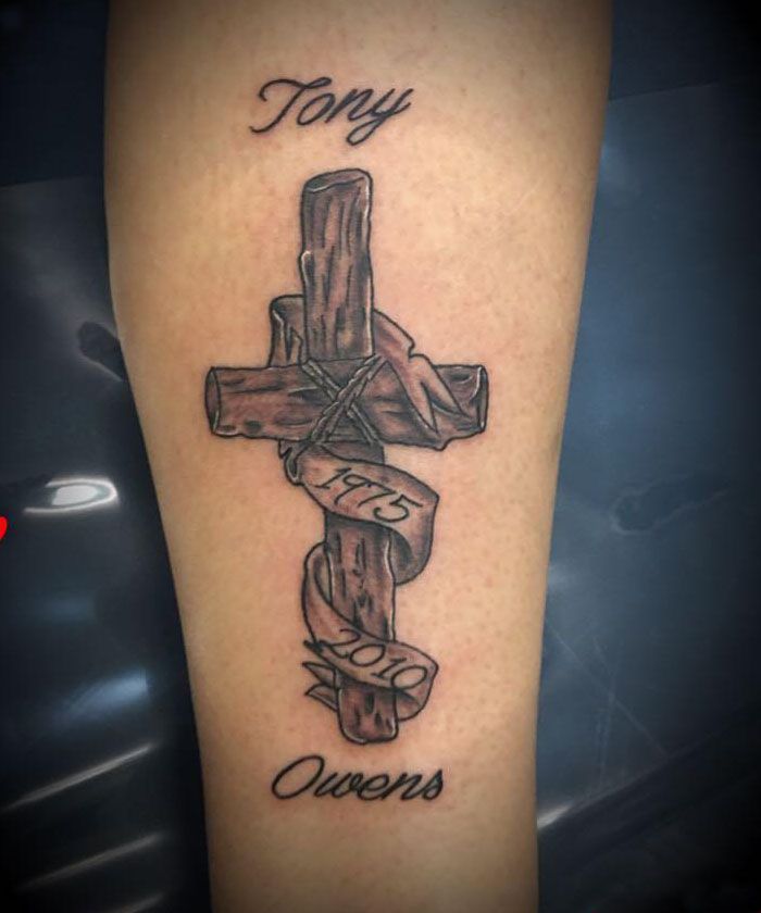 30 Great Wooden Cross Tattoos Make You Attractive