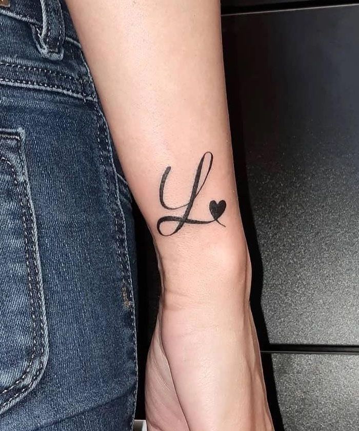 30 Great Black Heart Tattoos Make You Attractive