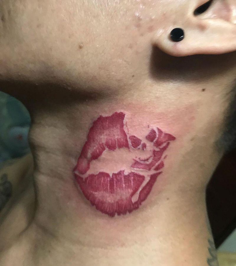 30 Classy Kiss of Death Tattoos You Will Love