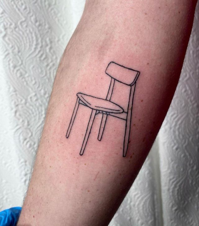20 Great Chair Tattoos You Can Copy