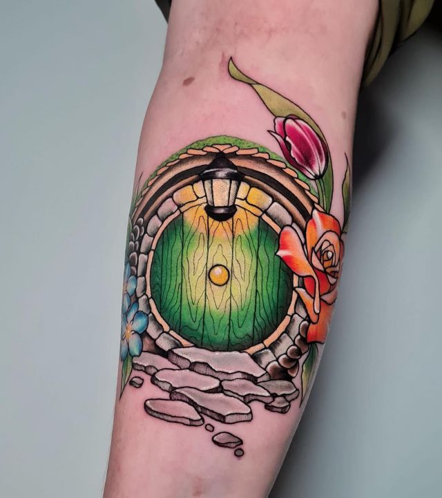 20 Mysterious Hobbit Door Tattoos for Your Inspiration