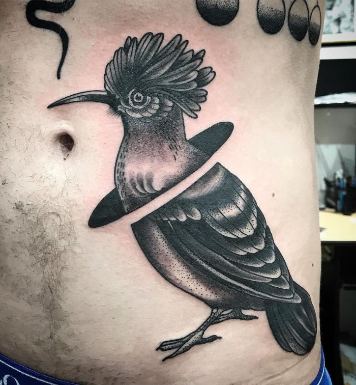 Cool Hoopoe Tattoo on Belly