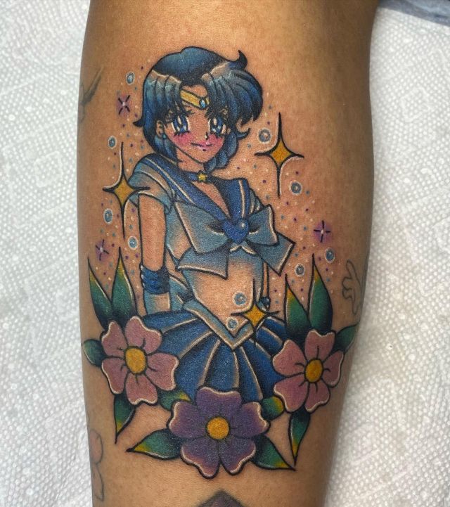 Unique Sailor Moon Tattoo on Leg