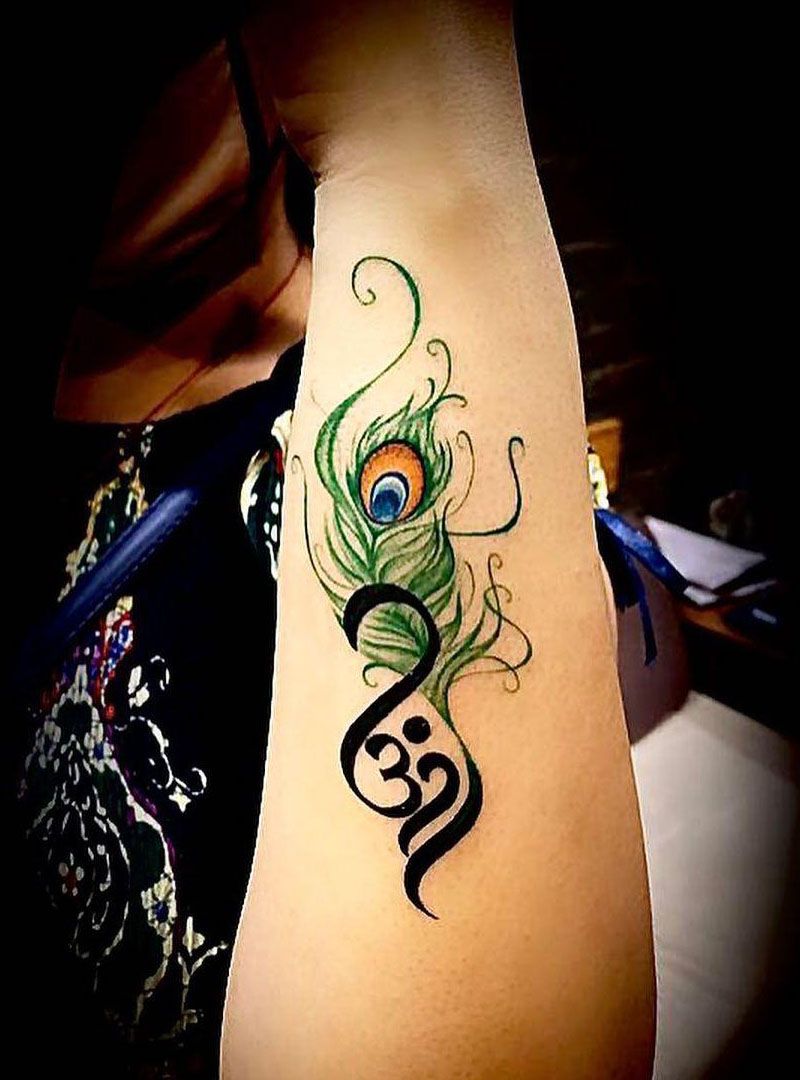 30 Elegant Peacock Feather Tattoos You Need to Copy | Xuzinuo | Page 21