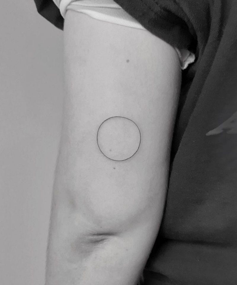 30 Elegant Circle Tattoos for Your Inspiration | Xuzinuo